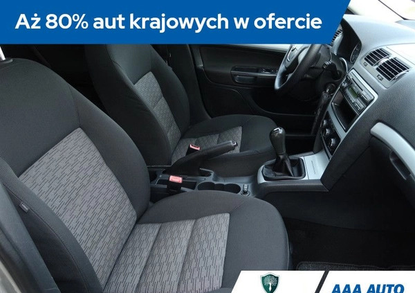 Skoda Octavia cena 22000 przebieg: 242718, rok produkcji 2009 z Mikstat małe 254